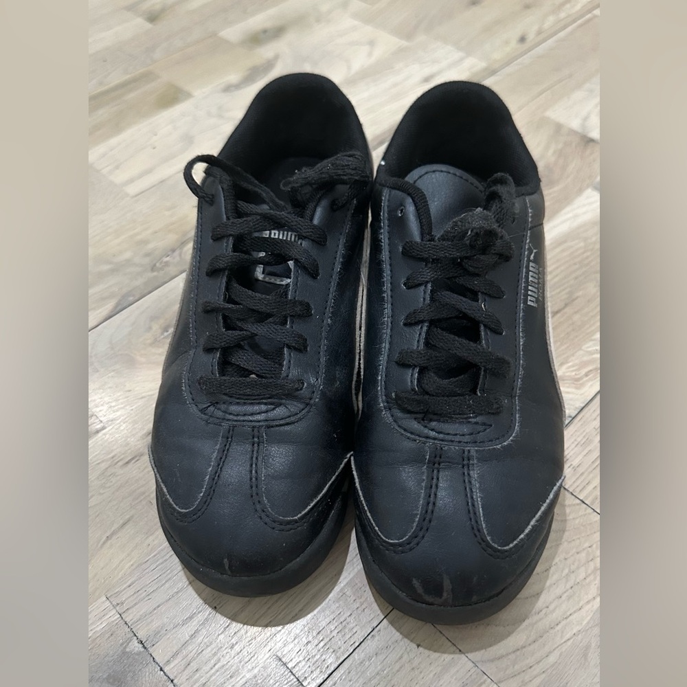 Puma kidsClassic Black Sneakers